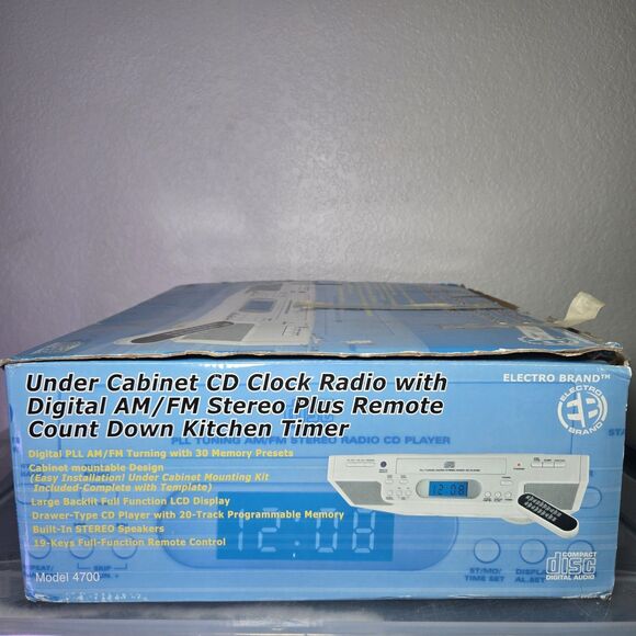 Electro Brand Model 4700 Under Cabinet CD Clock Radio Digital AM/FM Stereo NIB - Picture 2 of 5